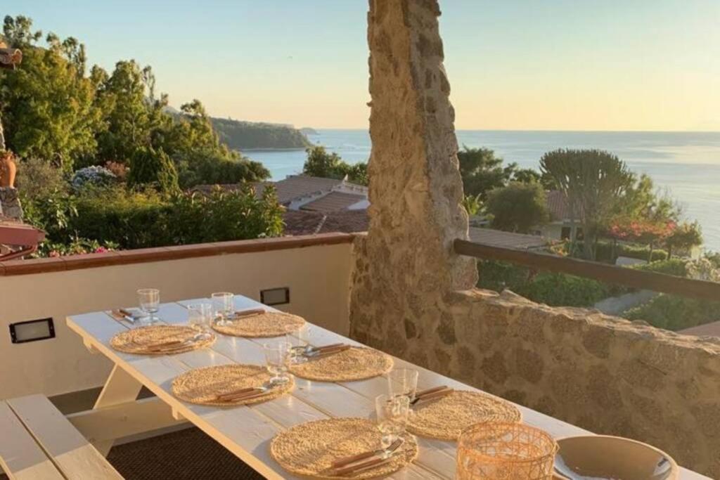 Boutique Apartment With Beach Within Walking Distance, Near Tropea بارغيليا المظهر الخارجي الصورة