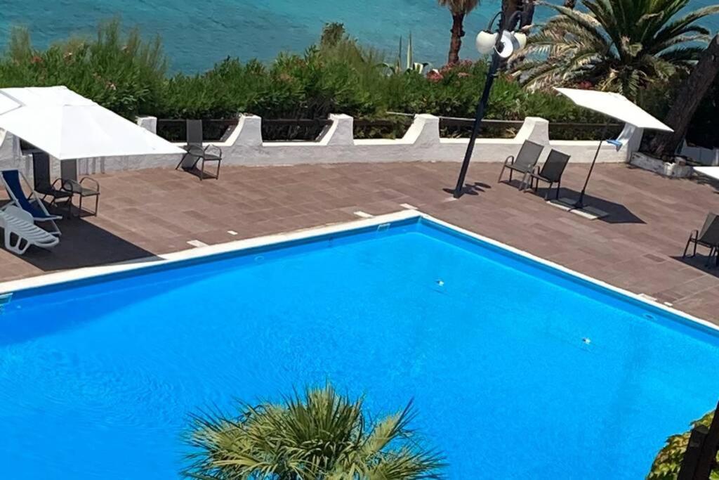Boutique Apartment With Beach Within Walking Distance, Near Tropea بارغيليا المظهر الخارجي الصورة